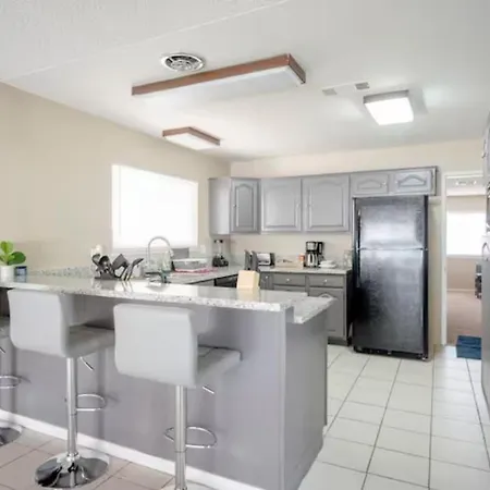 Pool 4 Bedroom 2 Bath Close To Strip Las Vegas Extérieur photo