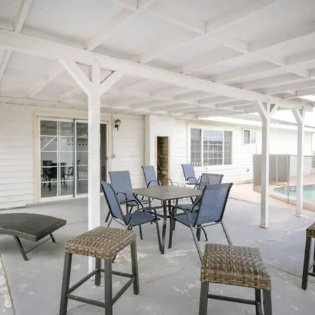 Pool 4 Bedroom 2 Bath Close To Strip Las Vegas Extérieur photo