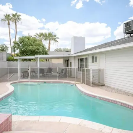 Pool 4 Bedroom 2 Bath Close To Strip Las Vegas Extérieur photo
